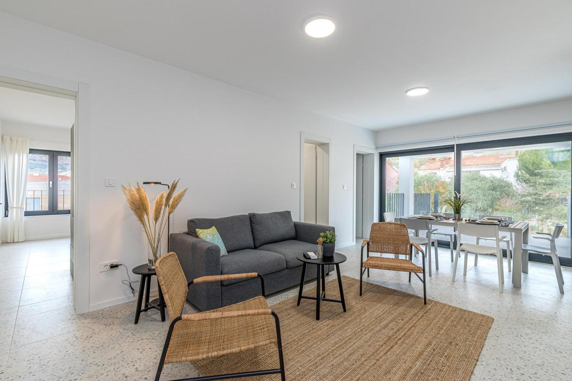 Sapore Di Mare Apartments - Happy Rentals Башка Экстерьер фото
