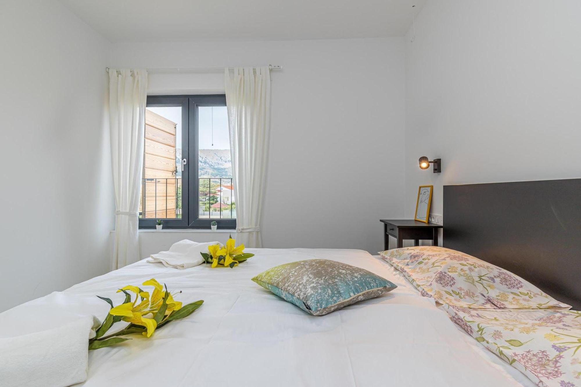 Sapore Di Mare Apartments - Happy Rentals Башка Экстерьер фото