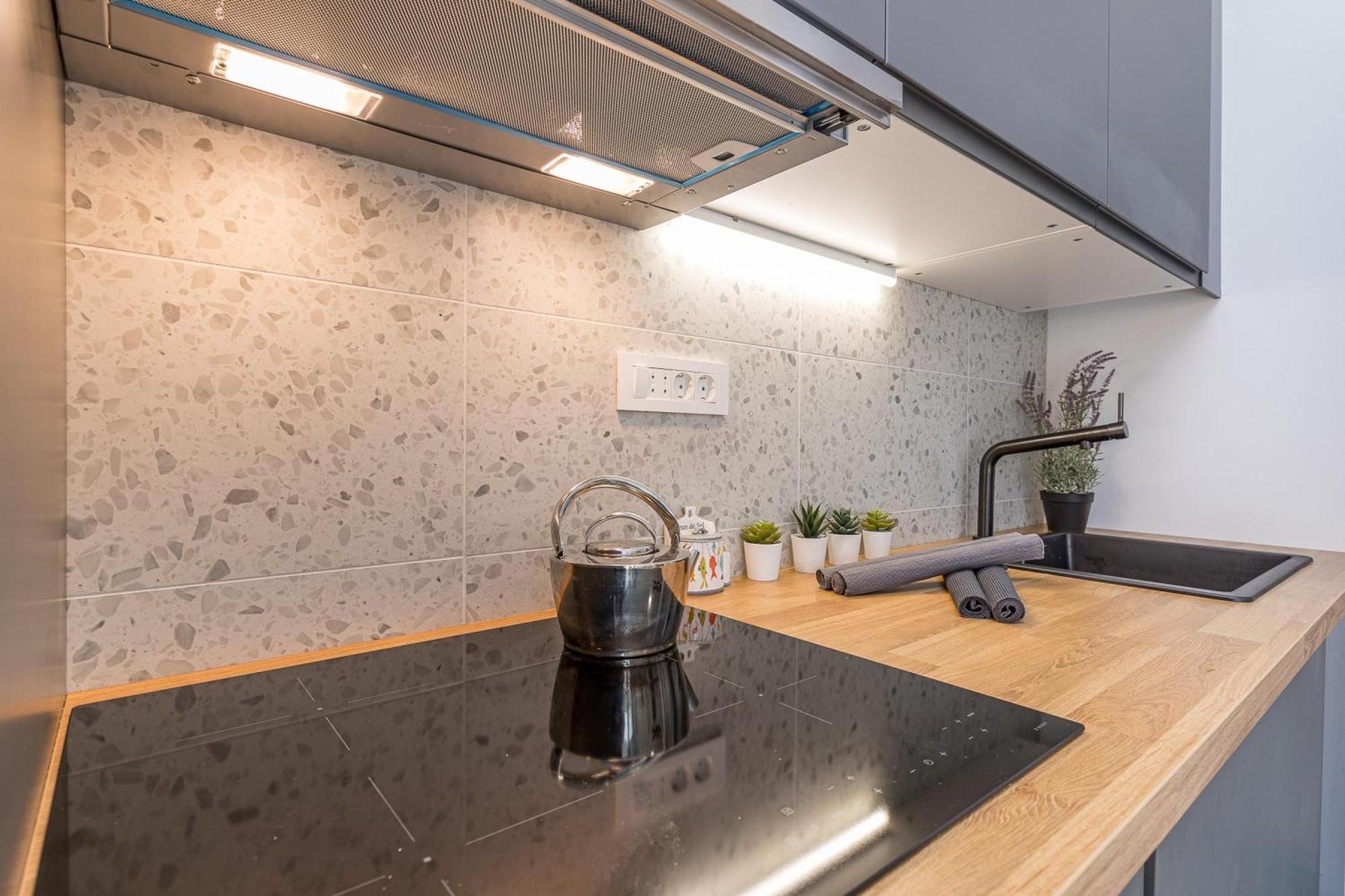 Sapore Di Mare Apartments - Happy Rentals Башка Экстерьер фото